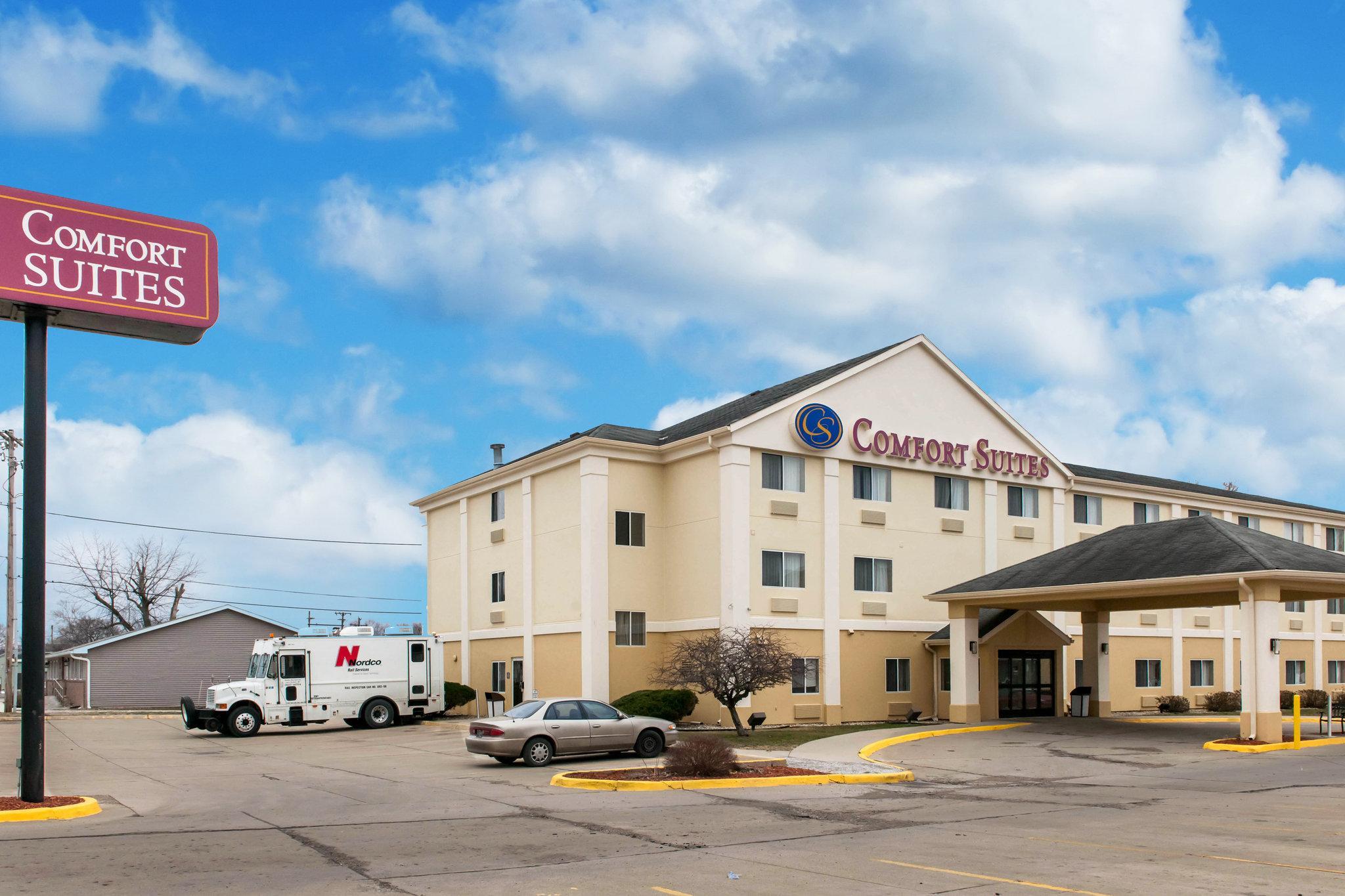 Comfort Suites Terre Haute University Area Kültér fotó