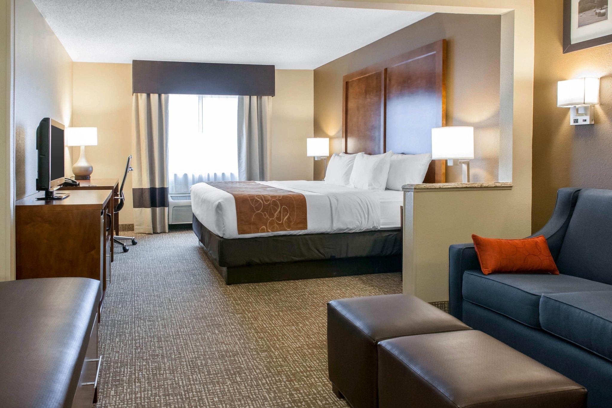Comfort Suites Terre Haute University Area Kültér fotó