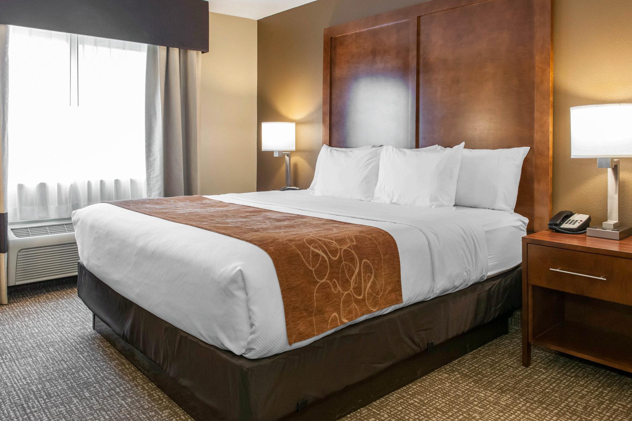 Comfort Suites Terre Haute University Area Kültér fotó